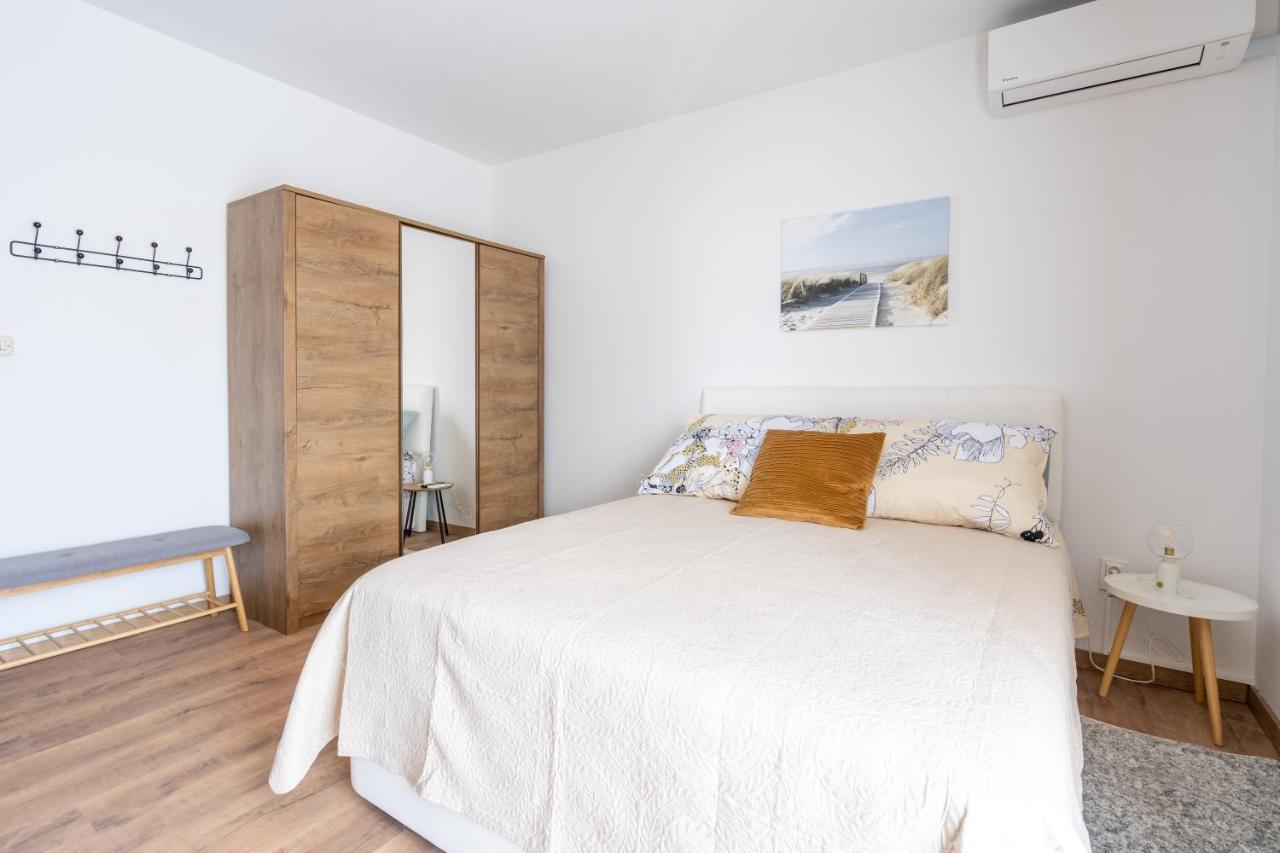 Alto 1 Studio Apartment Rovinj Luaran gambar