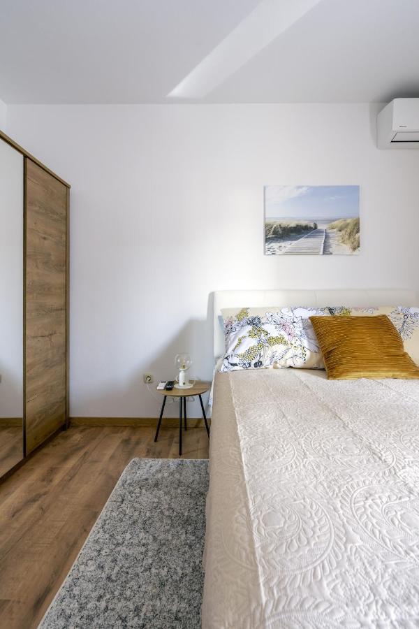 Alto 1 Studio Apartment Rovinj Luaran gambar